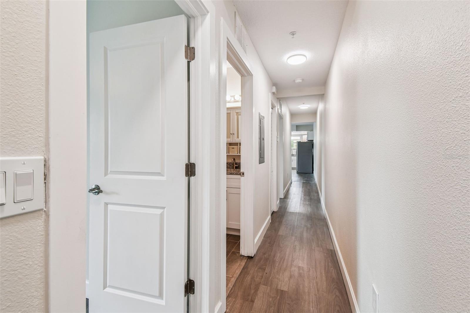 GRAY GABLES - Residential Lease