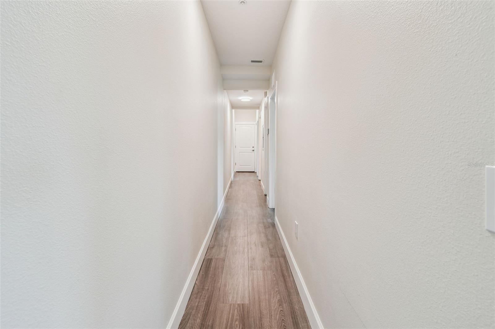 GRAY GABLES - Residential Lease