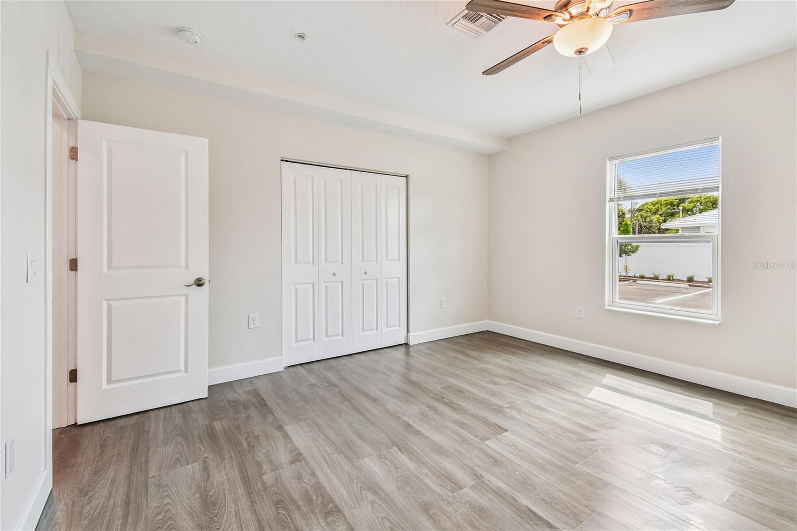 GRAY GABLES - Residential Lease