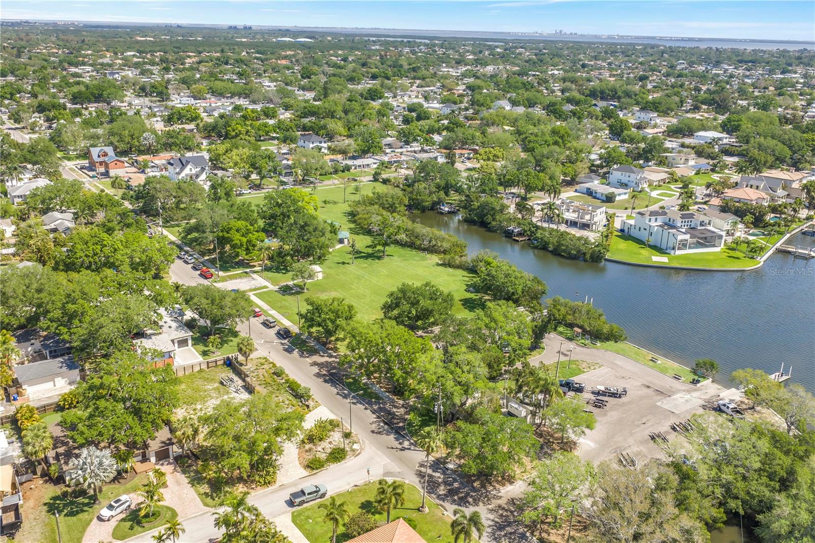 COFFEE POT BAYOU ADD REP BLKS 4 5 14 15 23 32 - Residential