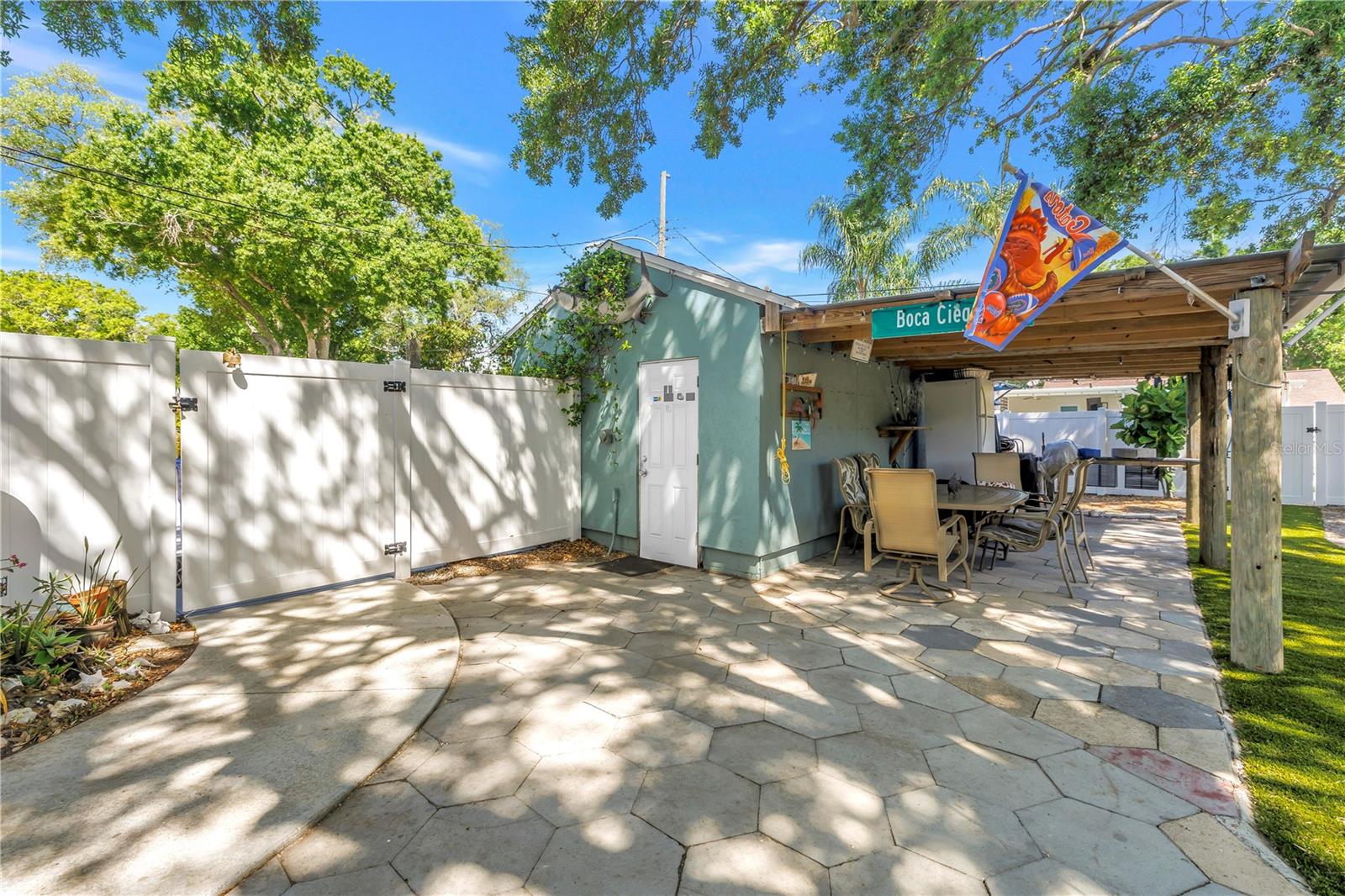 COFFEE POT BAYOU ADD REP BLKS 4 5 14 15 23 32 - Residential