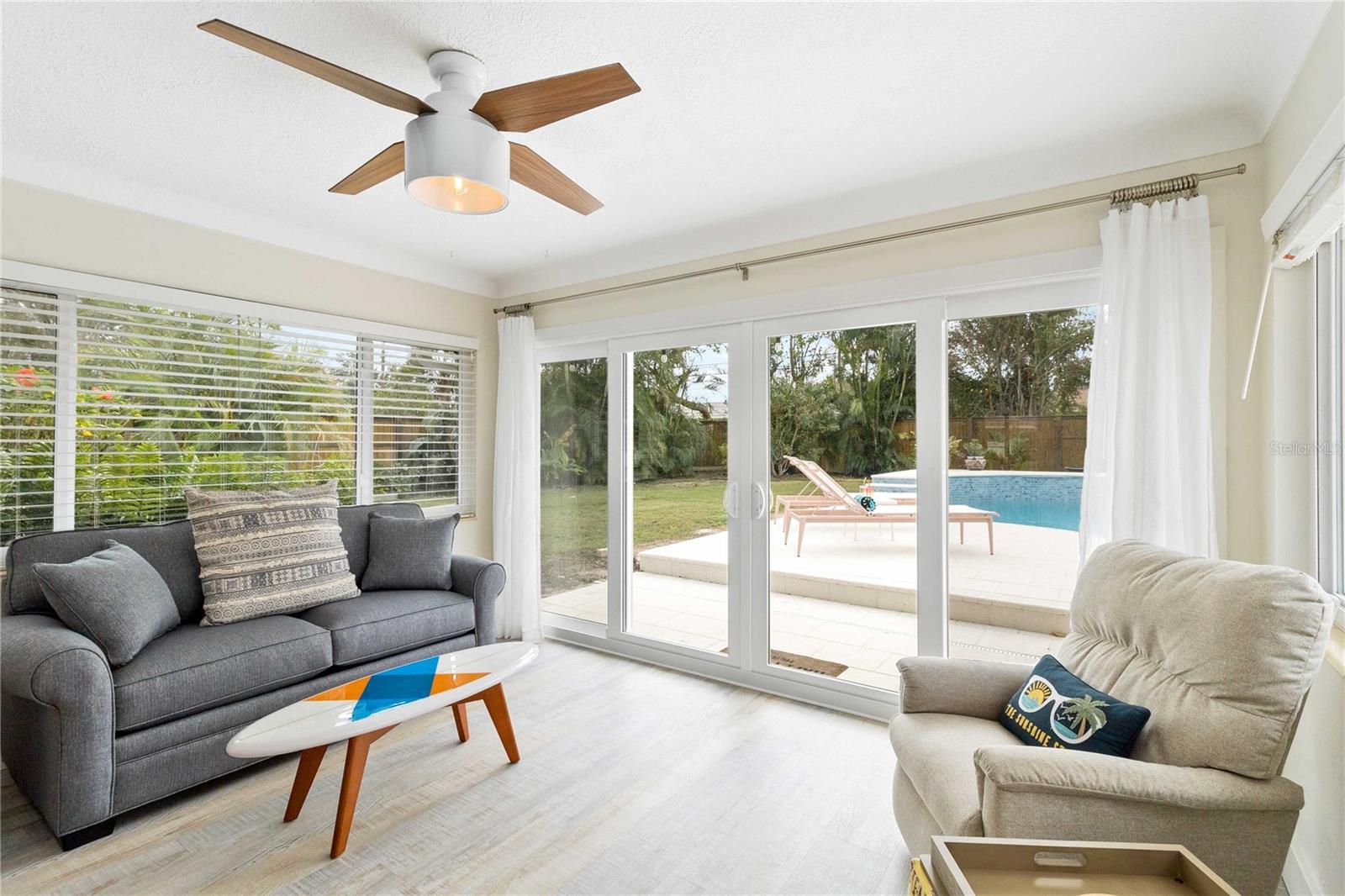 SUNNYSIDE PARK - Residential