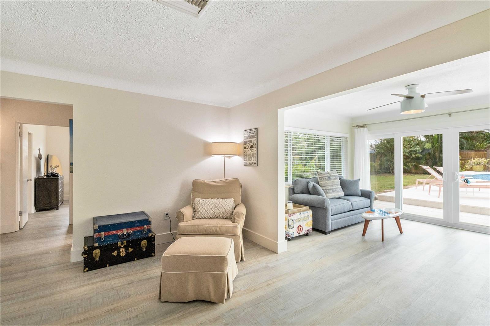 SUNNYSIDE PARK - Residential