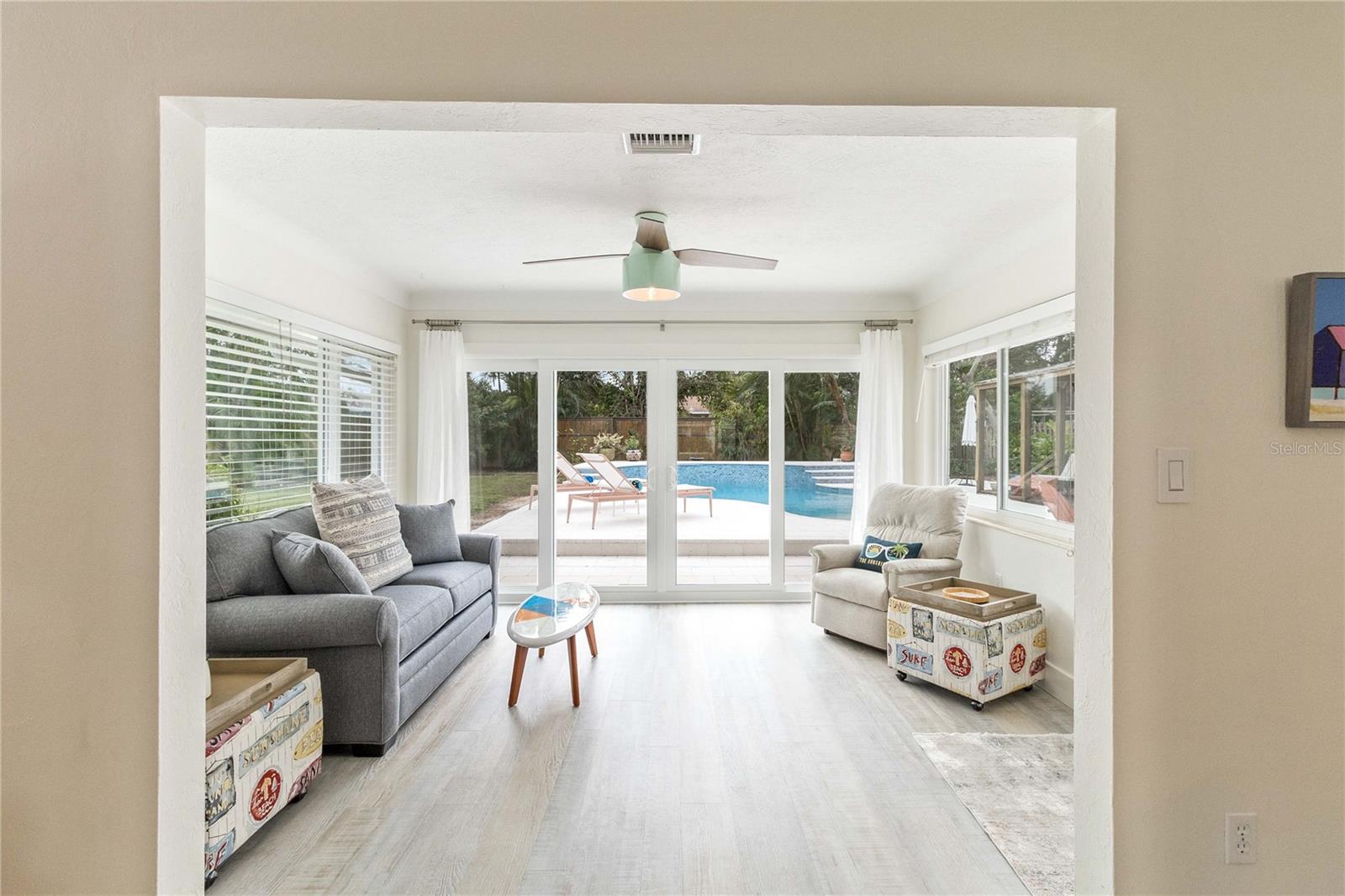 SUNNYSIDE PARK - Residential