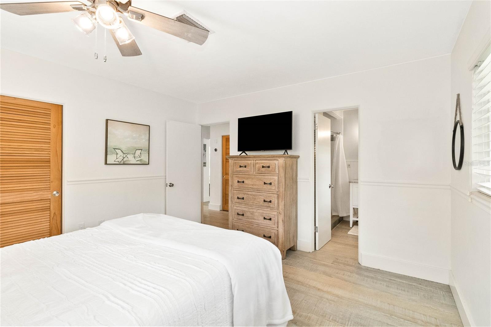SUNNYSIDE PARK - Residential