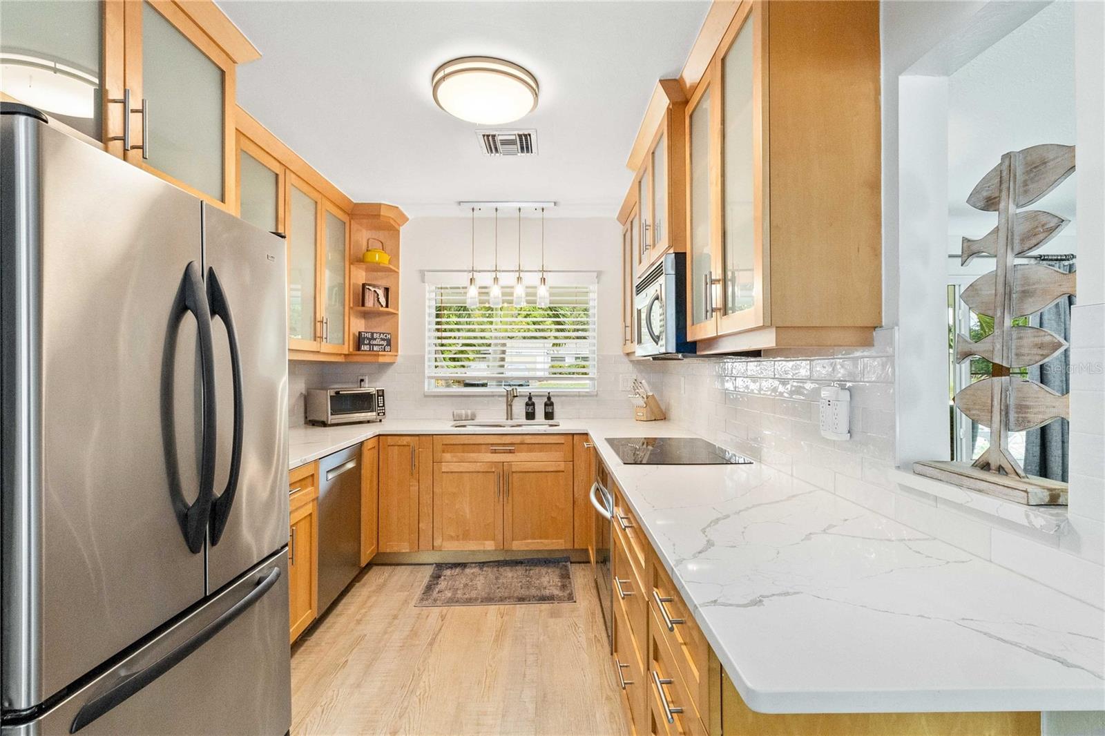 SUNNYSIDE PARK - Residential