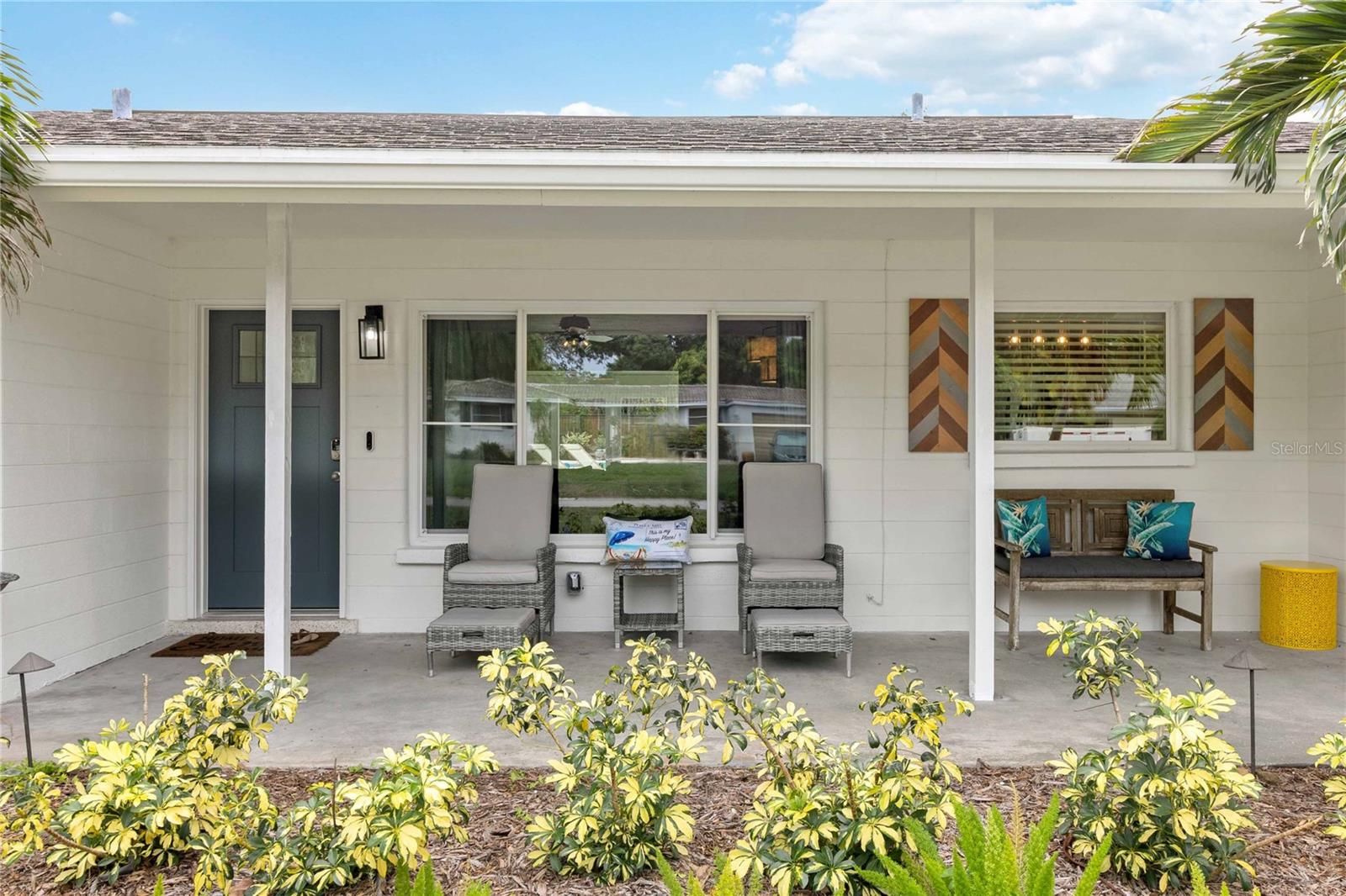 2266 SUNNYSIDE LANE