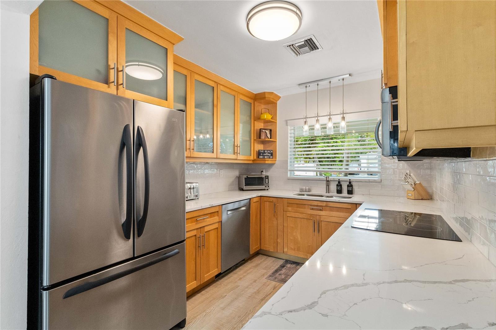 SUNNYSIDE PARK - Residential