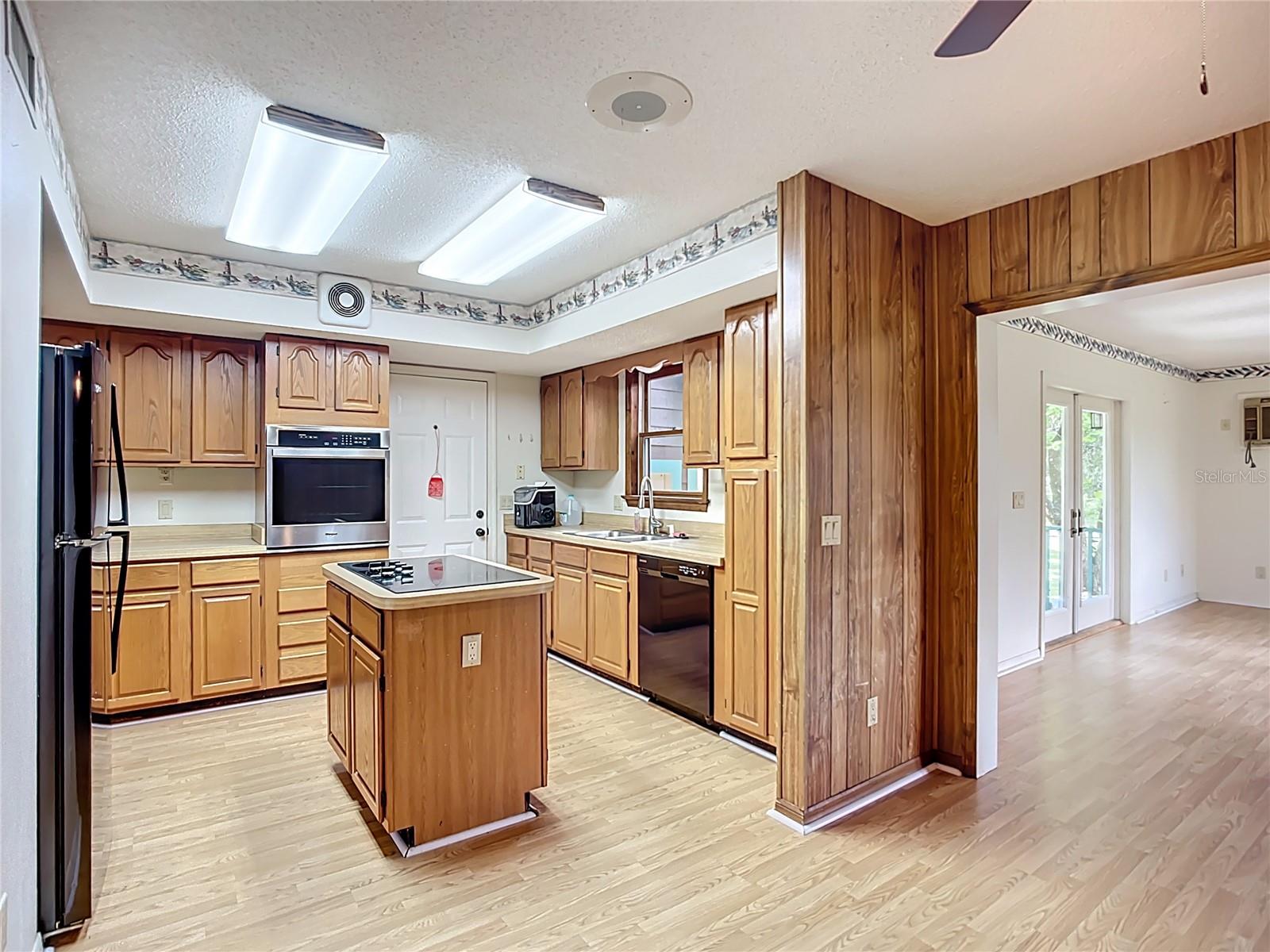 RAINBOW RANCH ACRES - Residential
