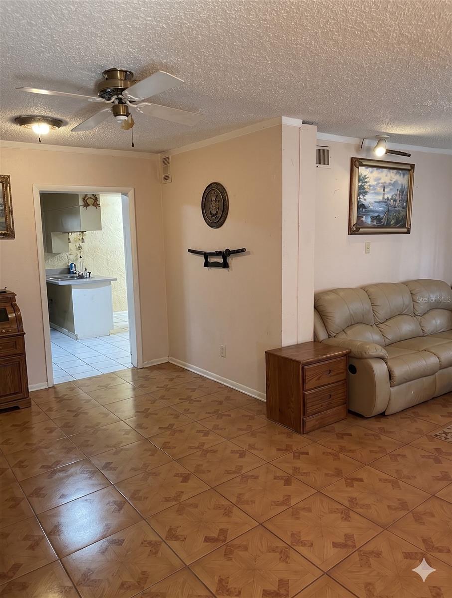 PARADISE PARK - Residential