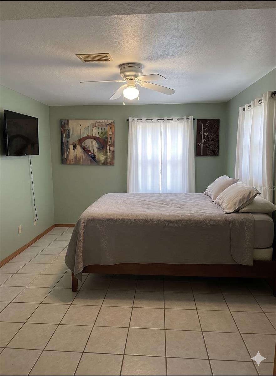 PARADISE PARK - Residential