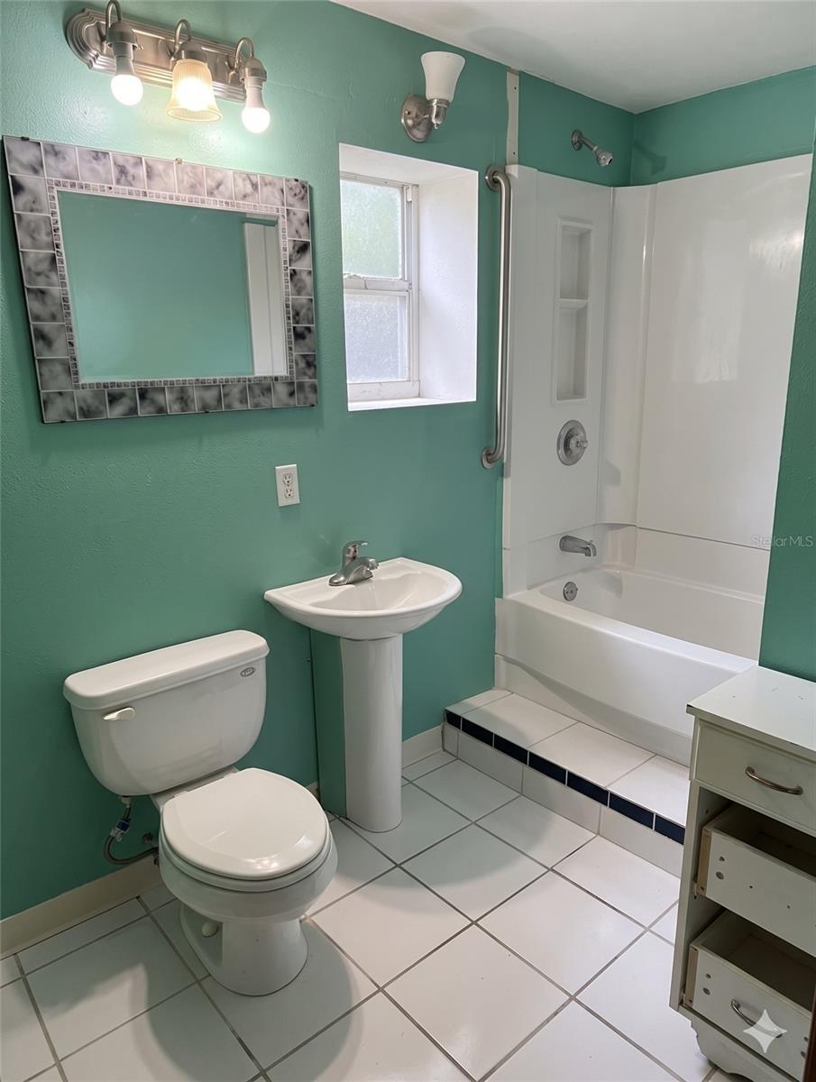 PARADISE PARK - Residential