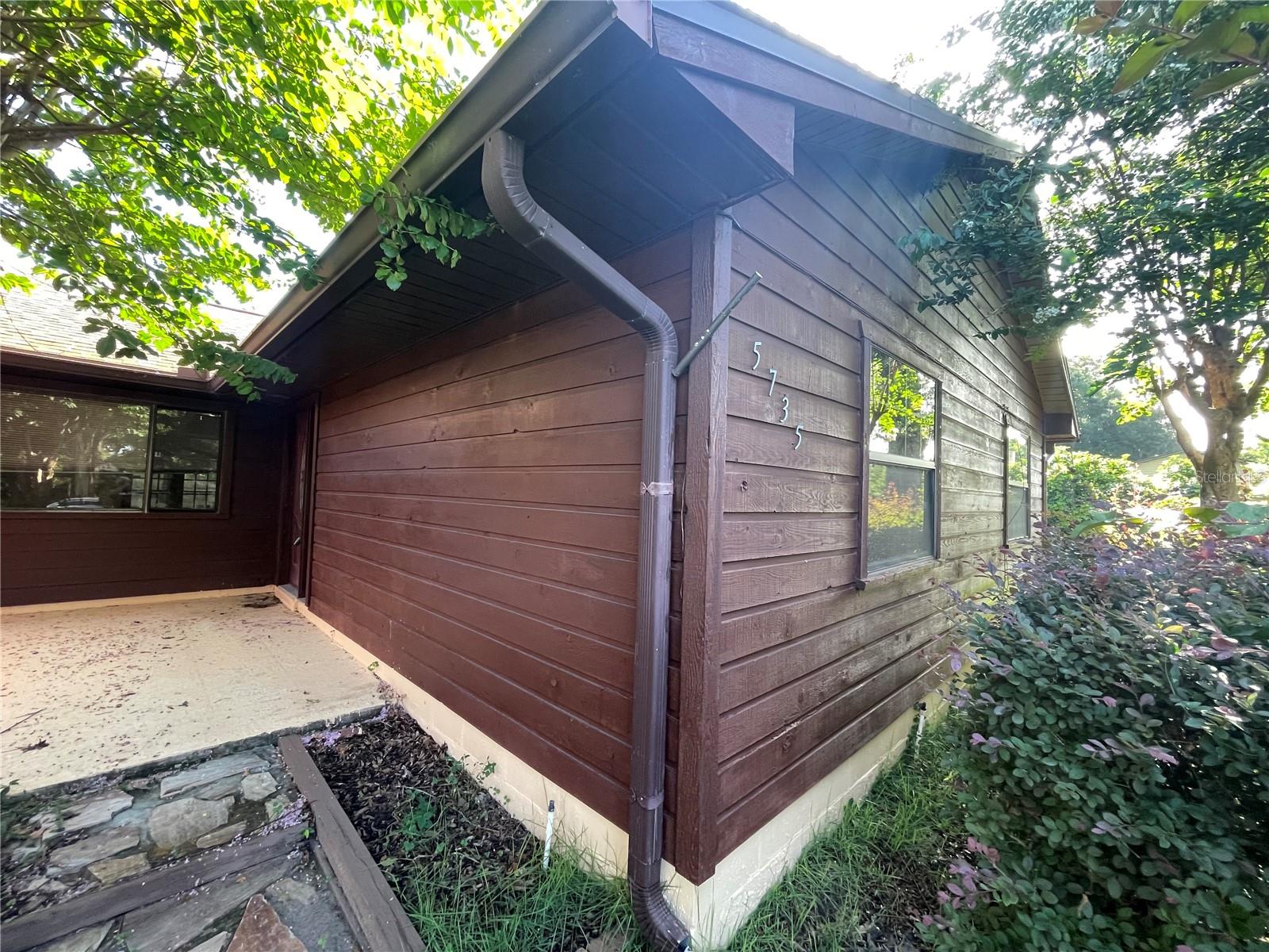 5735 JACQULYN DRIVE