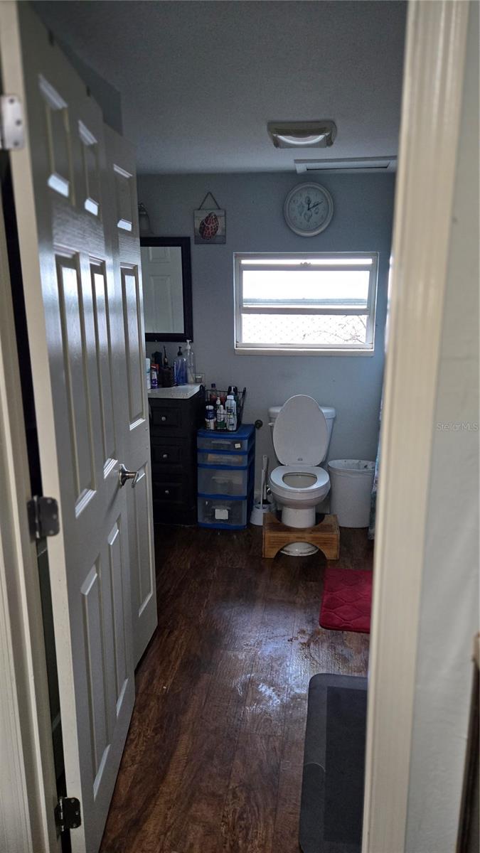 GROVE HEIGHTS - Commercial Sale