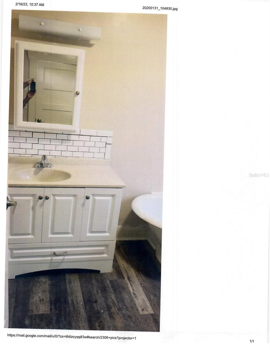 GROVE HEIGHTS - Commercial Sale