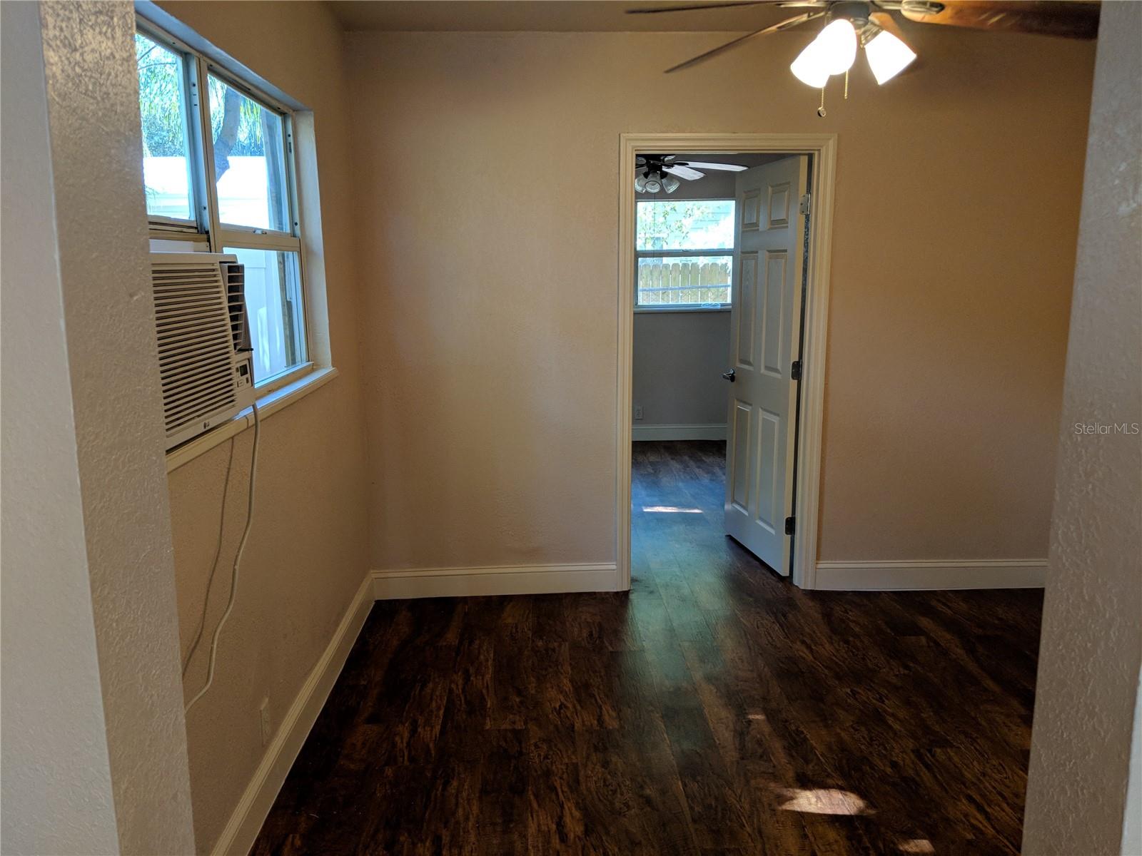 GROVE HEIGHTS - Commercial Sale