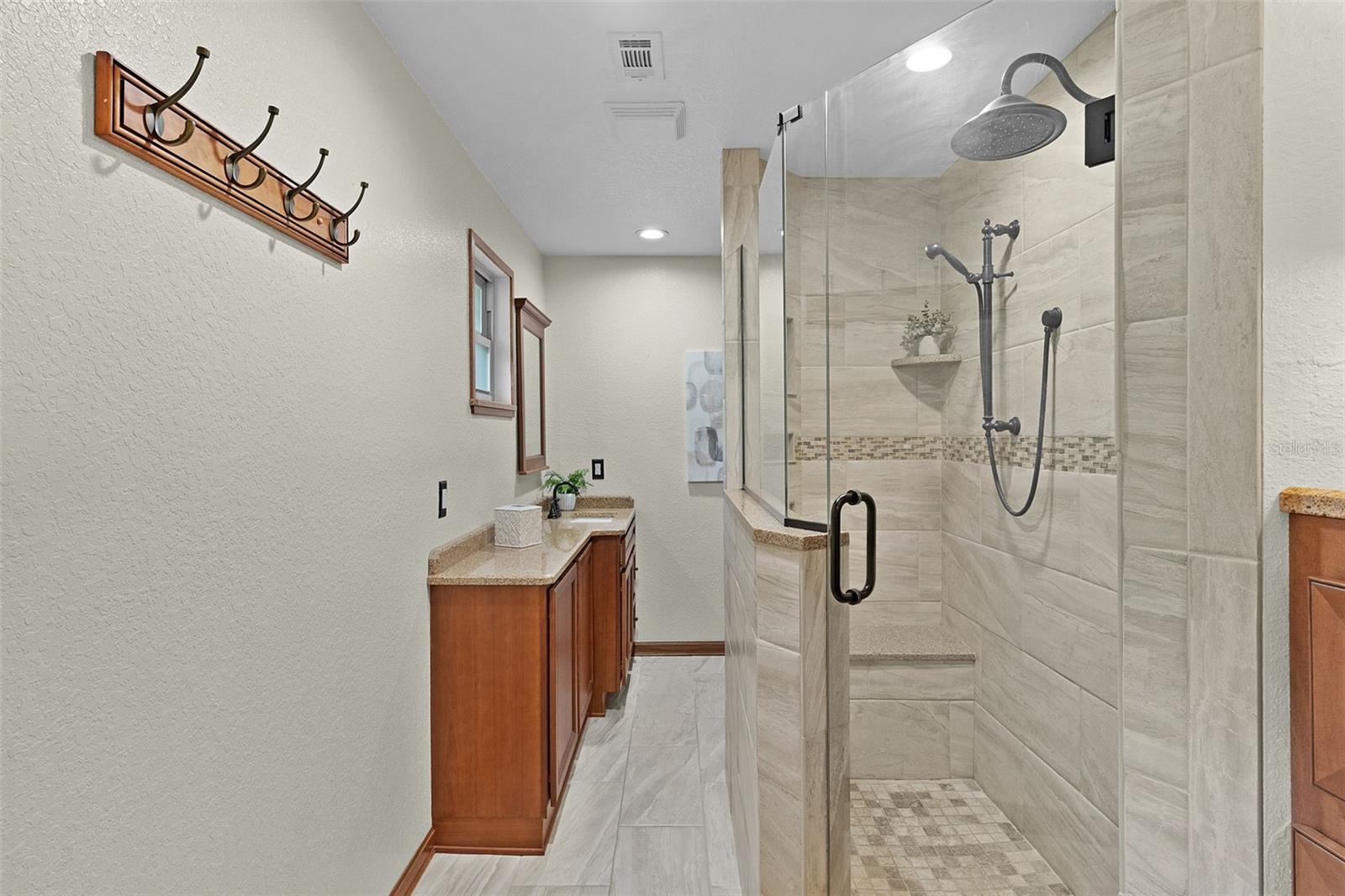 BELLEVIEW HEIGHTS ESTATE - Residential