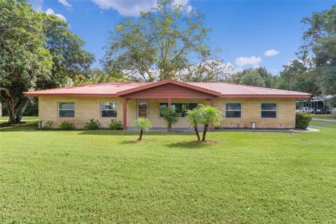 Photo of 14635 SE 28th Court, Summerfield, FL 34491 (MLS # OM716425)