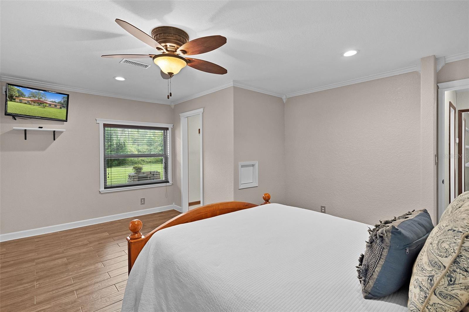 BELLEVIEW HEIGHTS ESTATE - Residential