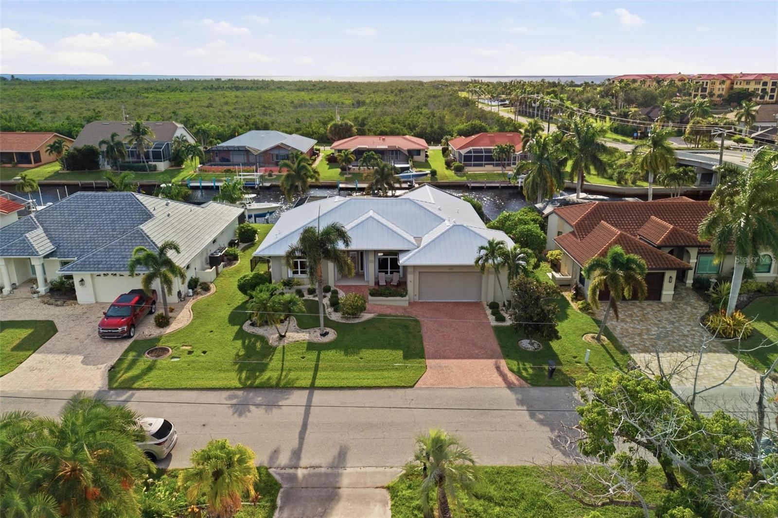 209 DIVINCI DRIVE