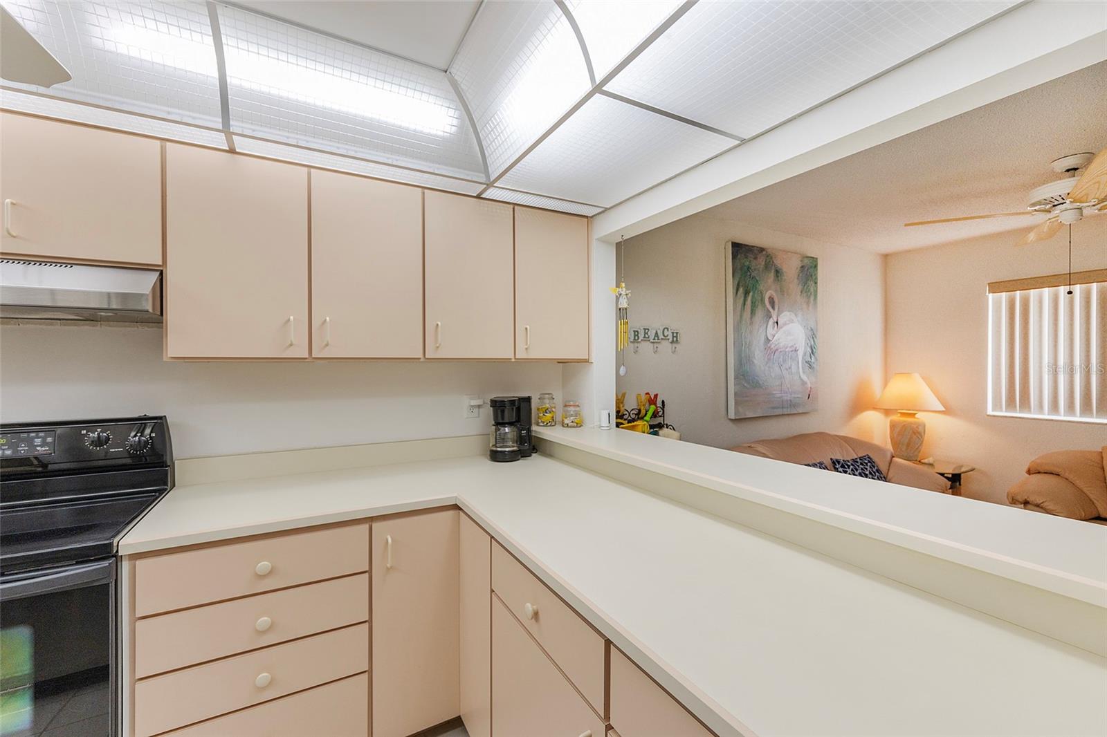 89 OCEANFRONT CONDO - Residential