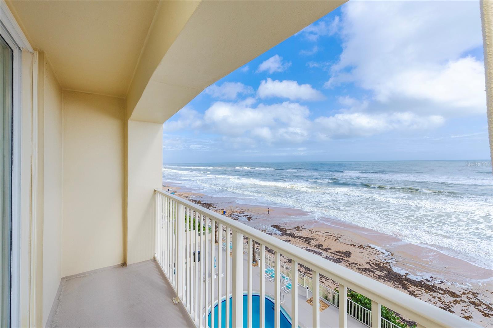 89 OCEANFRONT CONDO - Residential
