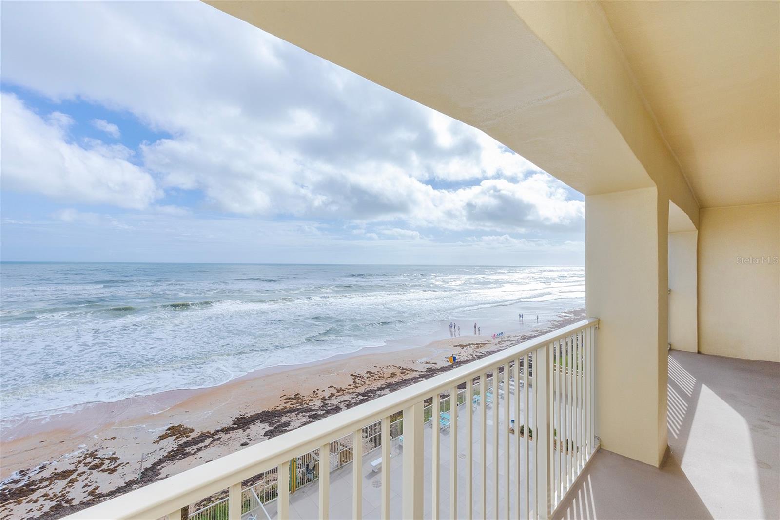 89 OCEANFRONT CONDO - Residential