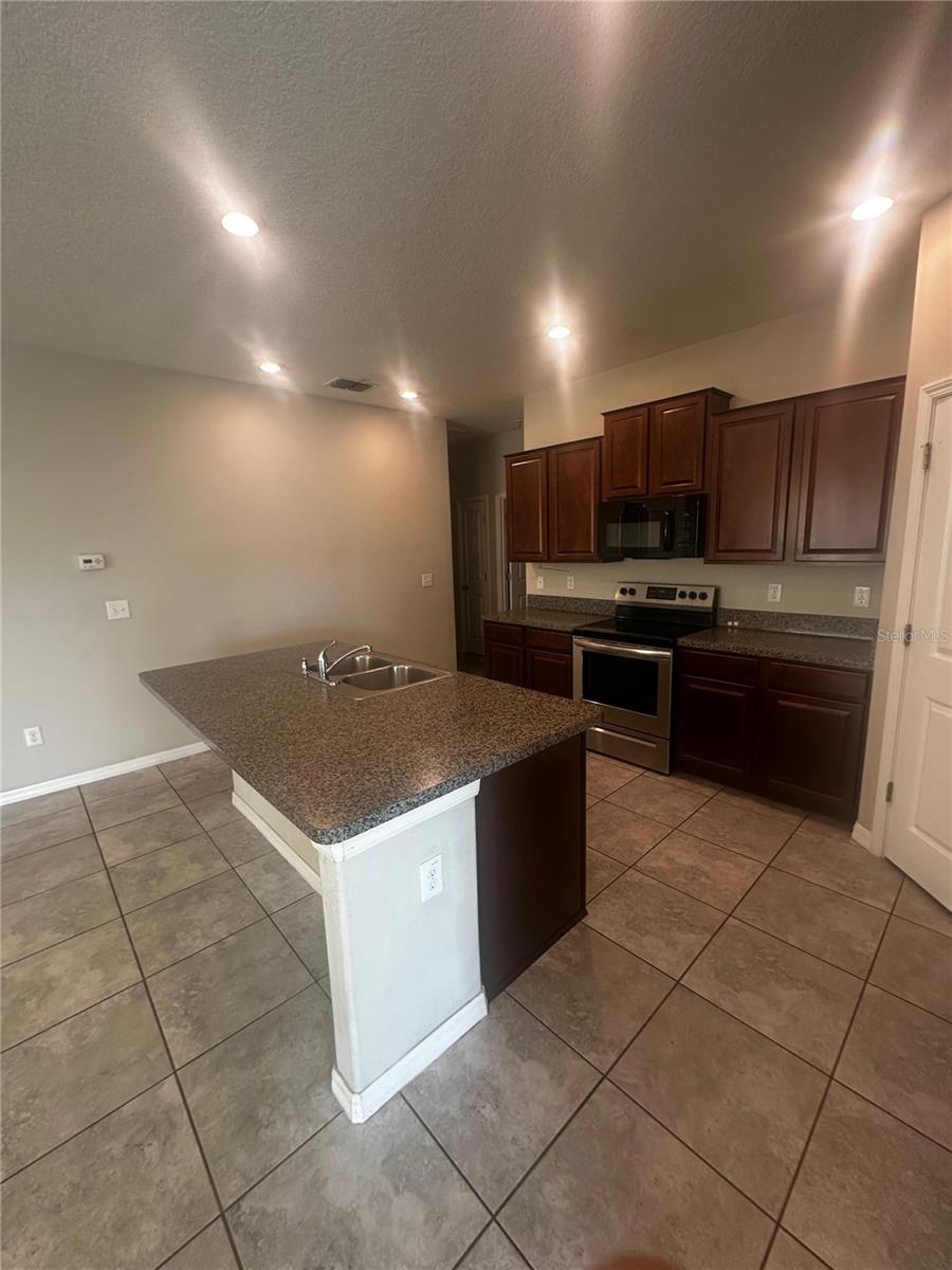 16513 MYRTLE SAND DRIVE