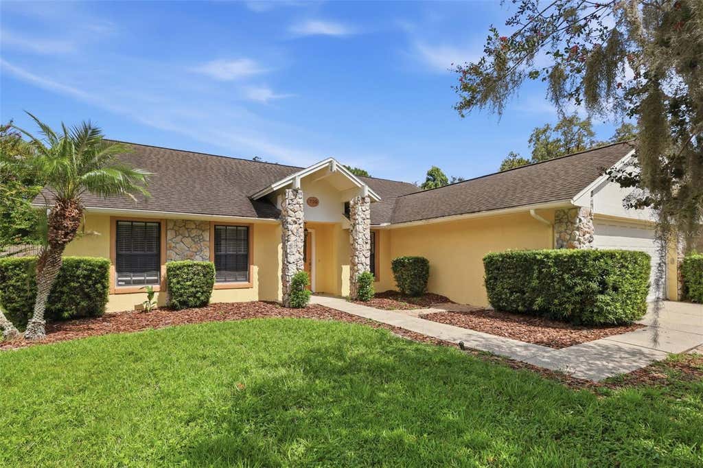 Photo of 720 Tomlinson Terrace, Lake Mary, FL 32746 (MLS # V4950788)