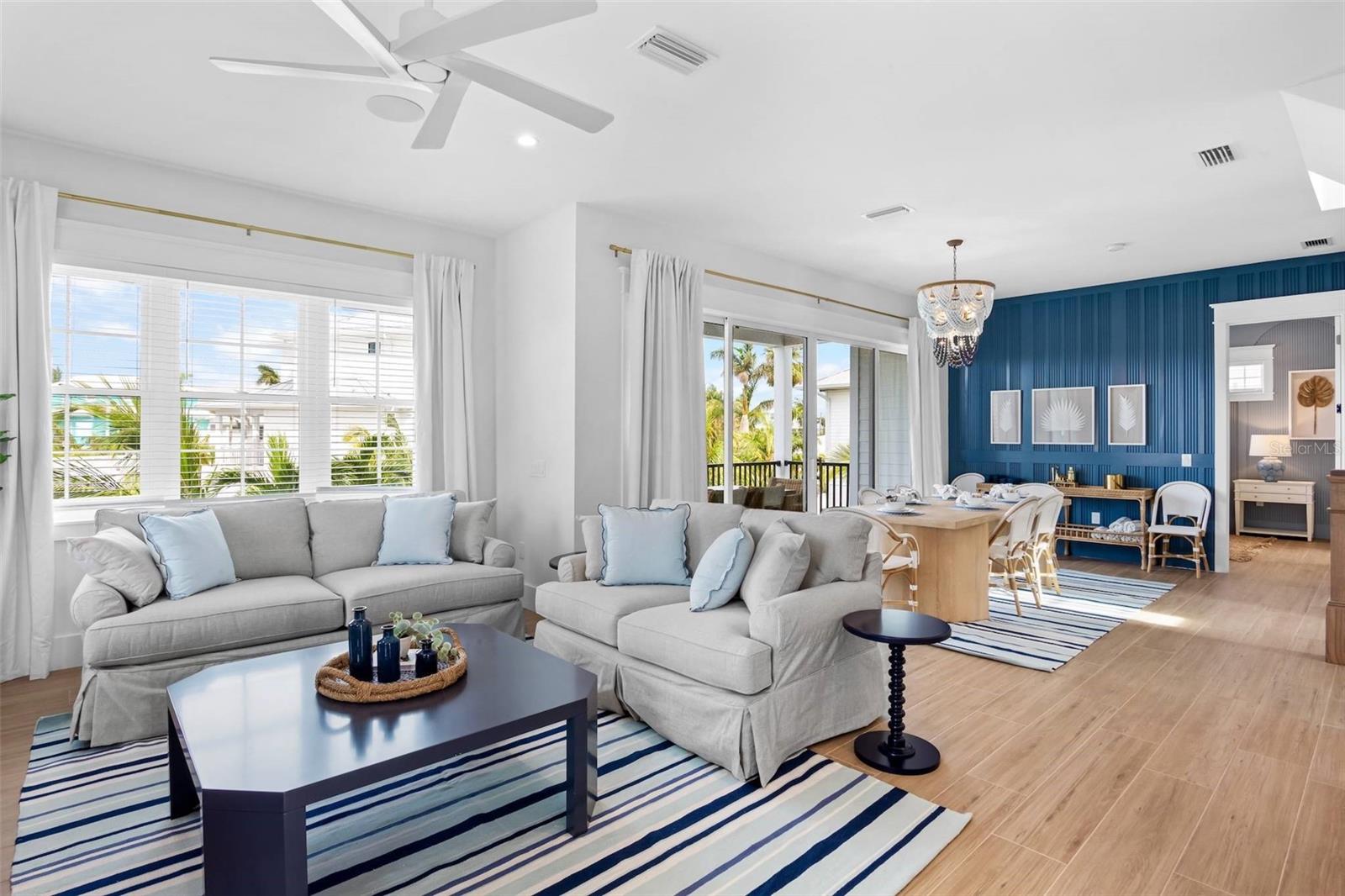 243 S HARBOR DRIVE
