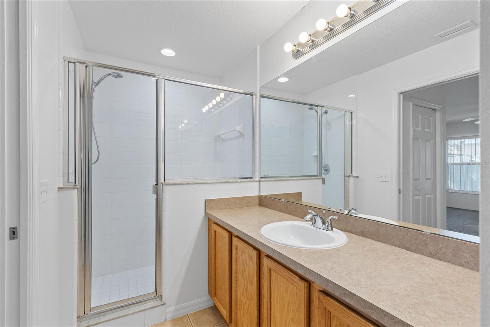 MAGNOLIA GLEN - Residential