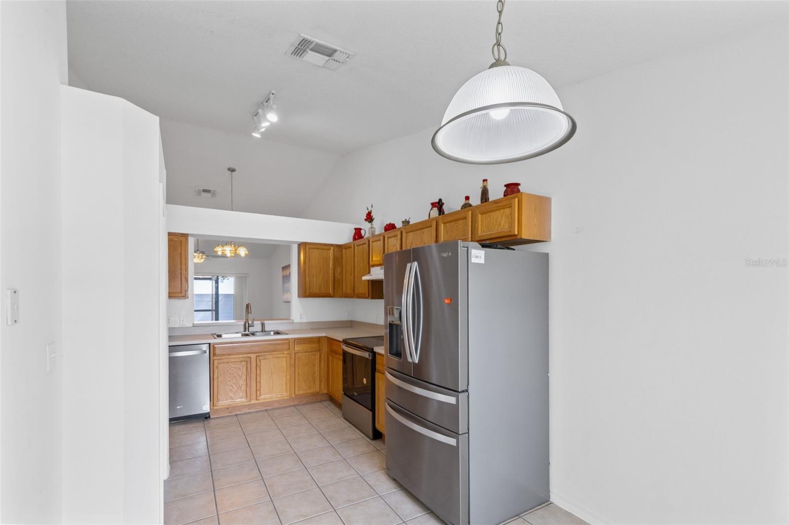 MAGNOLIA GLEN - Residential