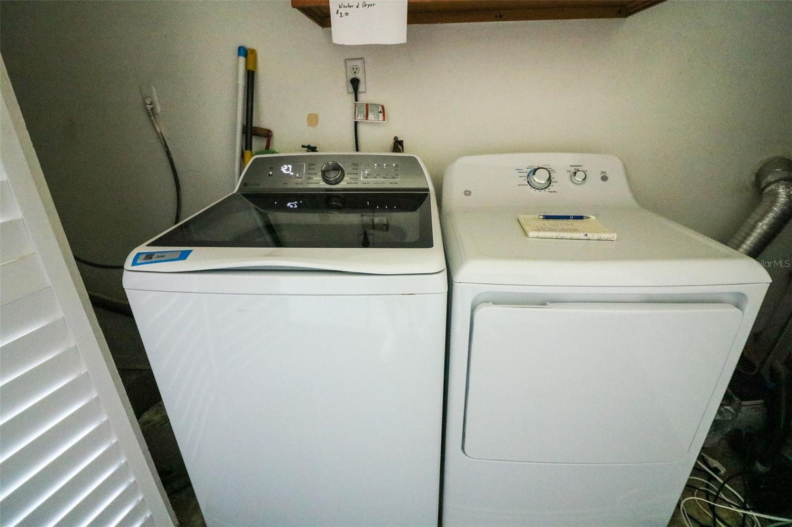 NORTH LAKESHORE CONDO - Residential