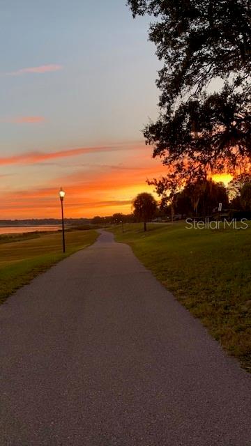 NORTH LAKESHORE CONDO - Residential