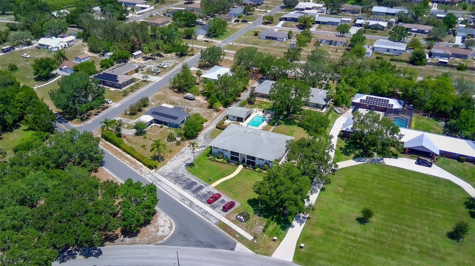 NORTH LAKESHORE CONDO - Residential