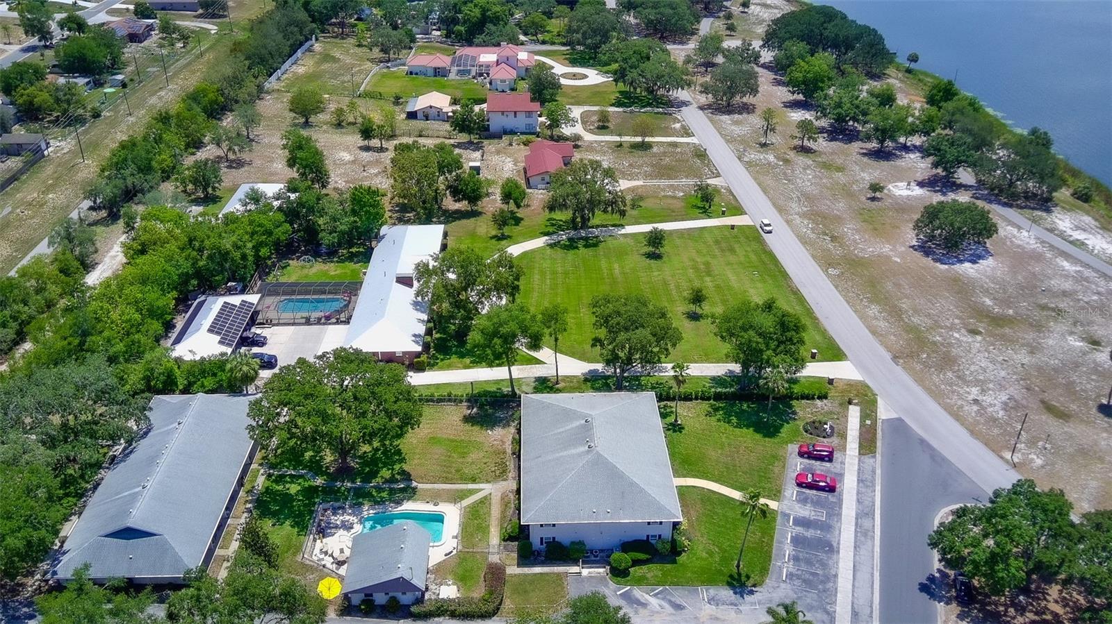 NORTH LAKESHORE CONDO - Residential