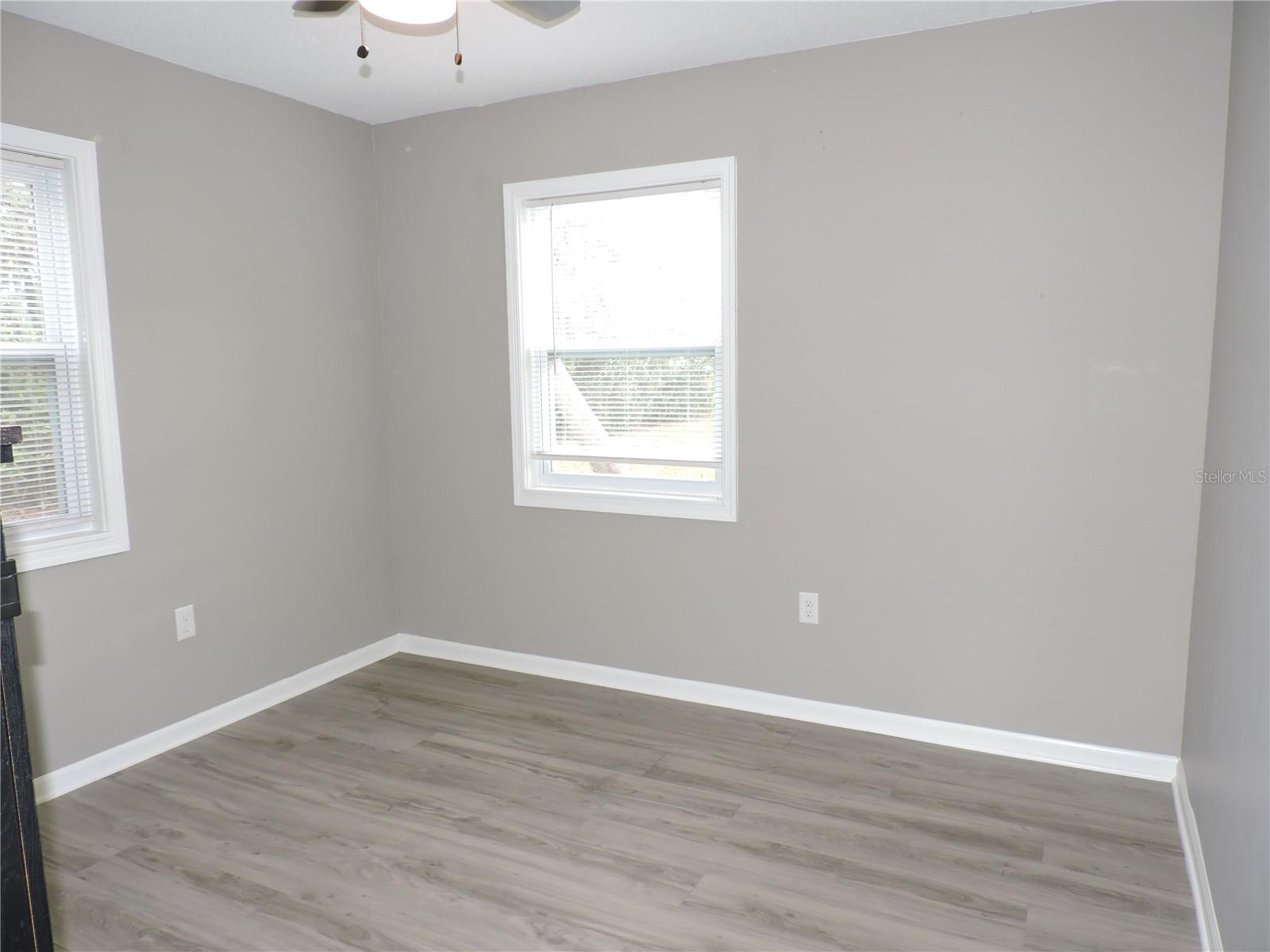 NORTH LAKESHORE CONDO - Residential