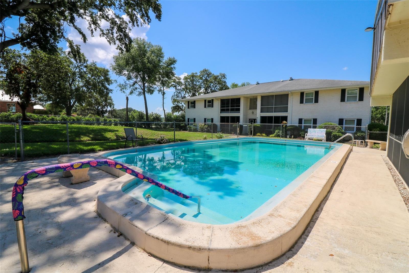 NORTH LAKESHORE CONDO - Residential