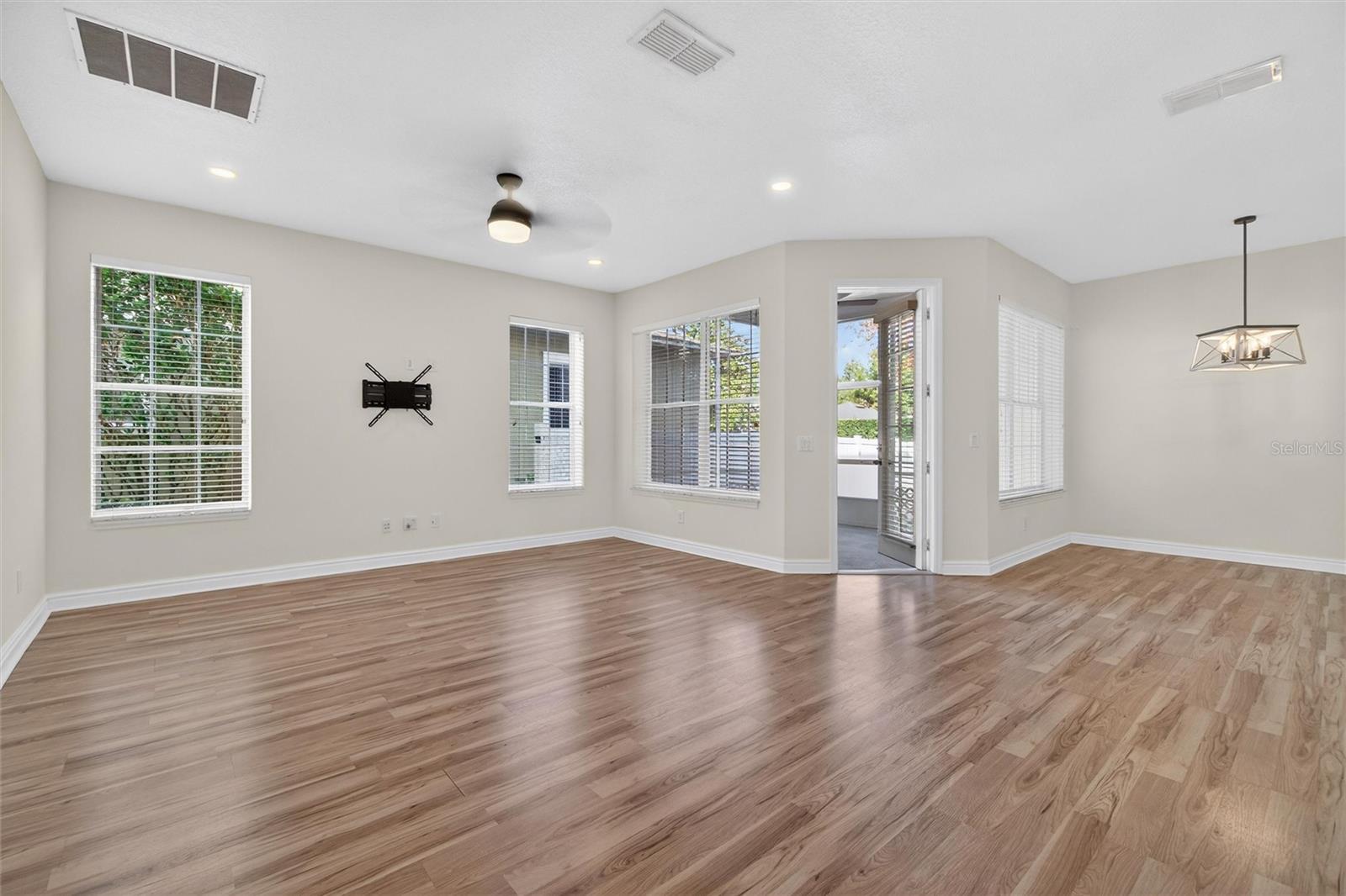 CELEBRATION AREA 5 - Residential