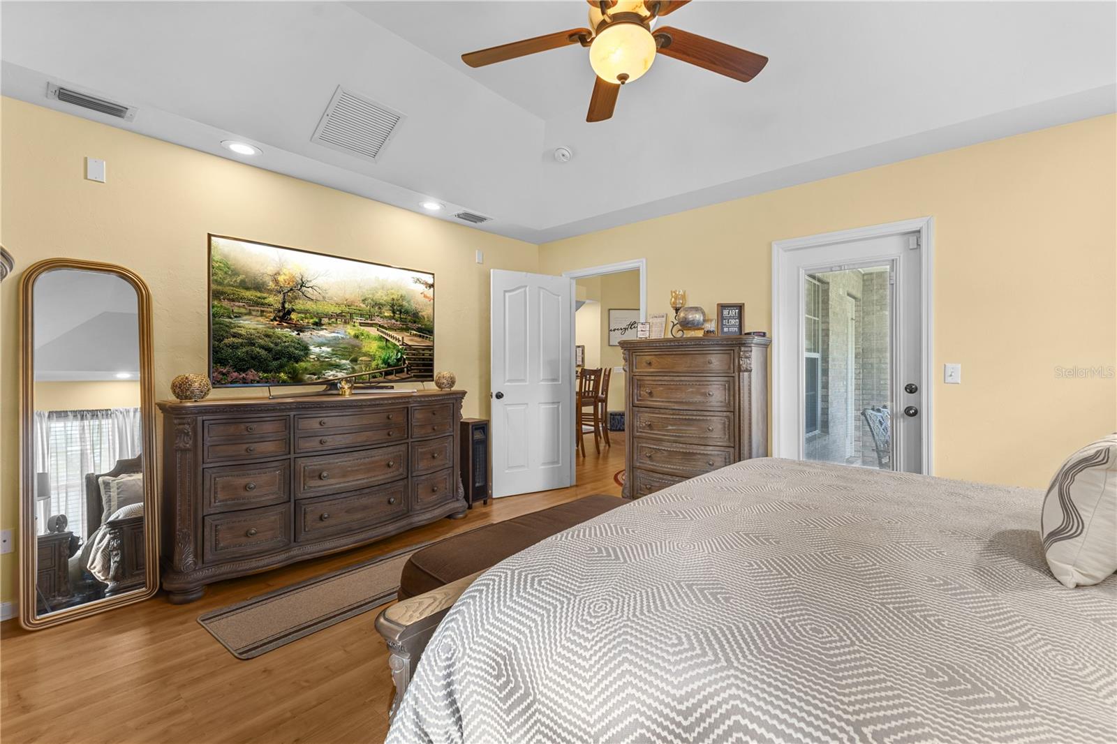 REPLAT SYLVANIA TERRACE - Residential