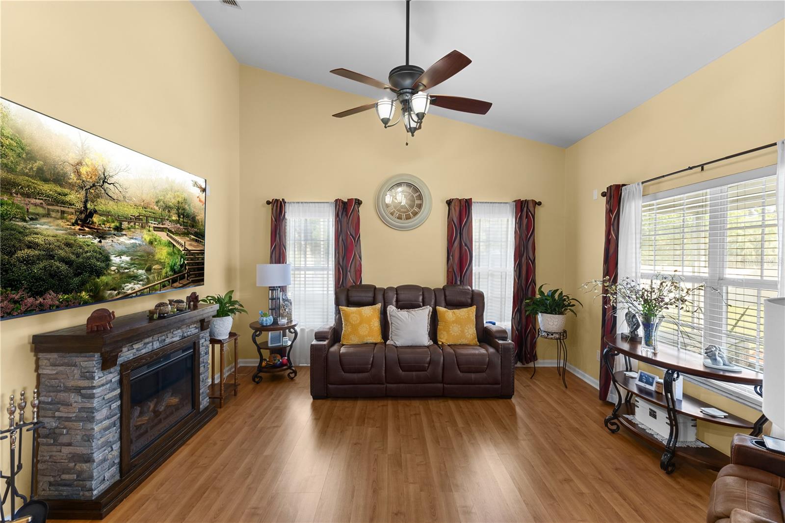 REPLAT SYLVANIA TERRACE - Residential