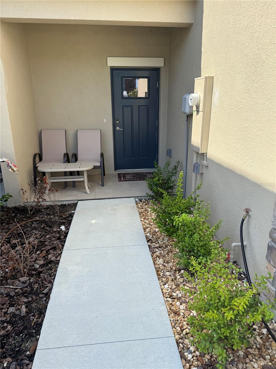 SEAIRE TOWNHOMES - Residential Lease
