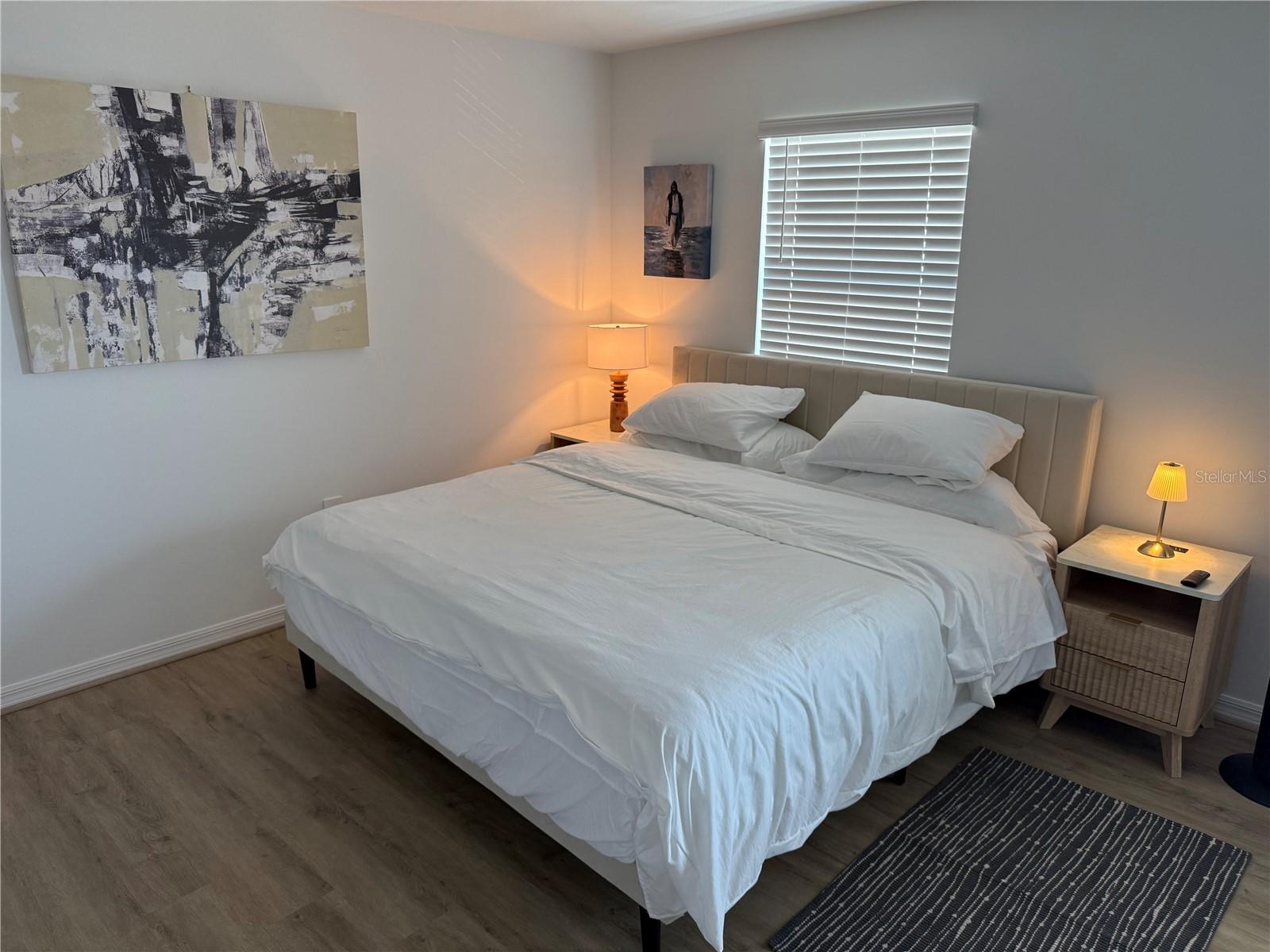 SEAIRE TOWNHOMES - Residential Lease