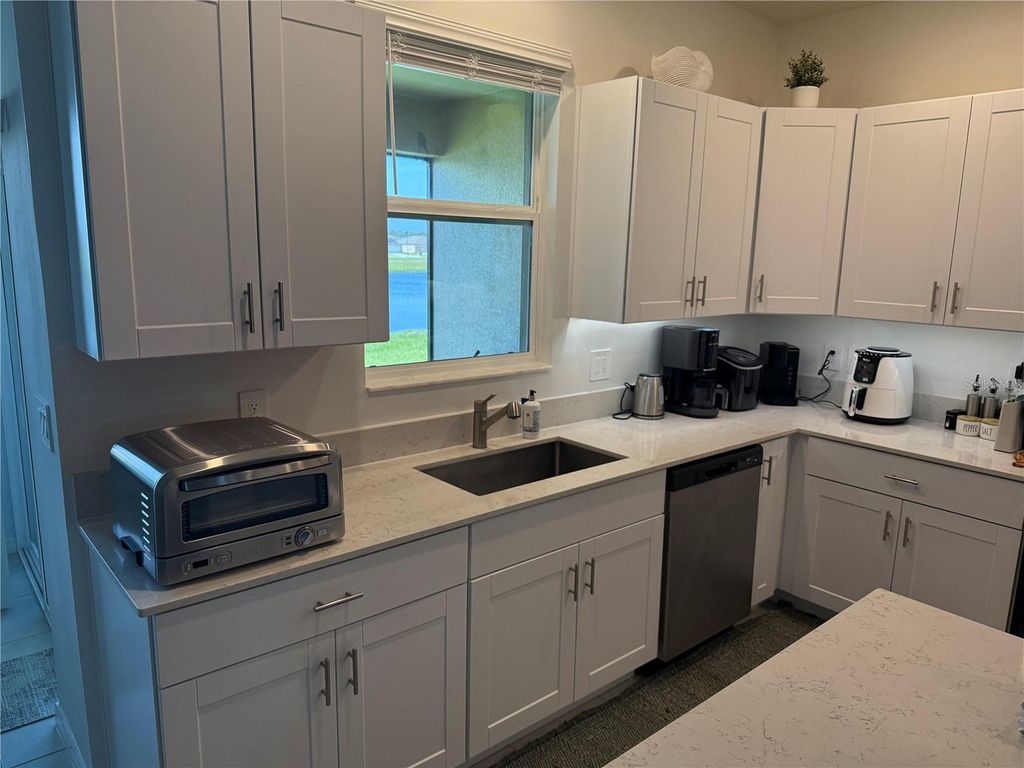 Photo of 9276 Bonita Mar Drive, Parrish, FL 34219 (MLS # O6339396)