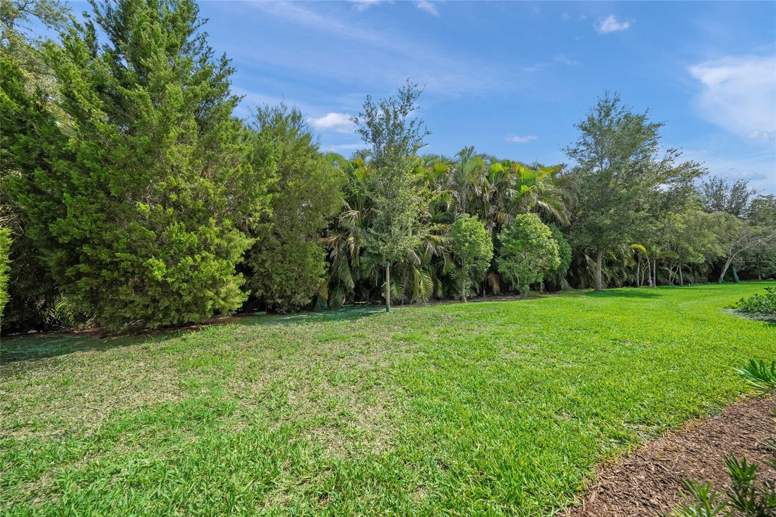 SANDHILL LAKE - Residential