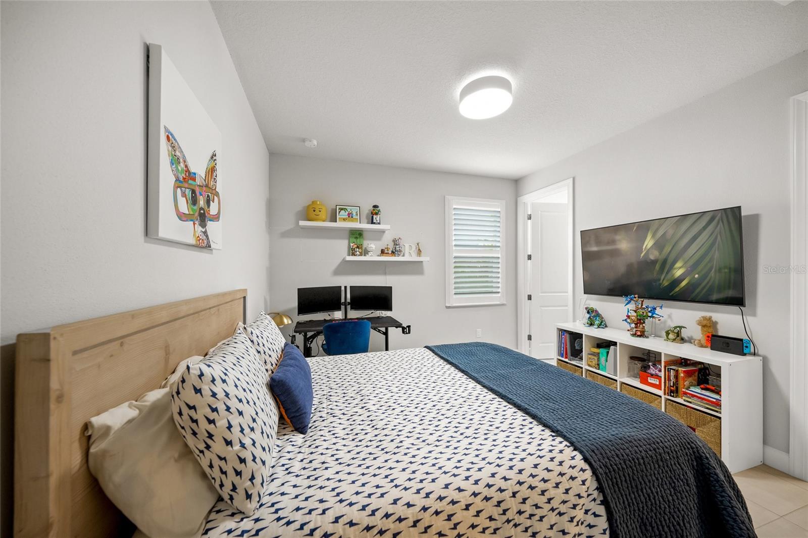 SANDHILL LAKE - Residential