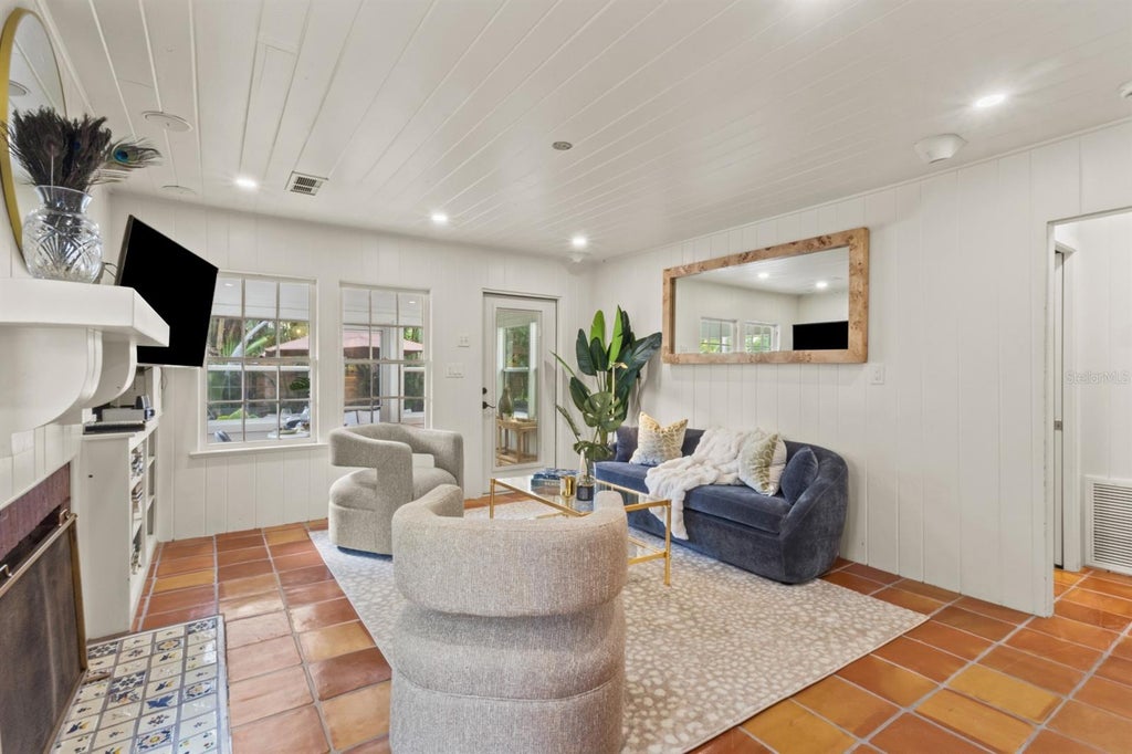Photo of 760 Longboat Court, Longboat Key, FL 34228 (MLS # A4707147)