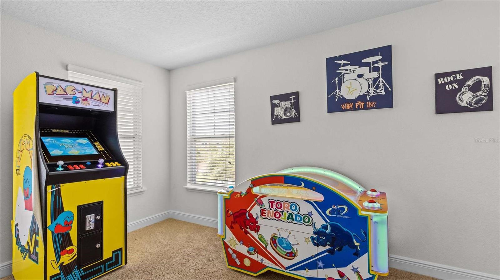 OAKMONT PH 01 - Residential Lease