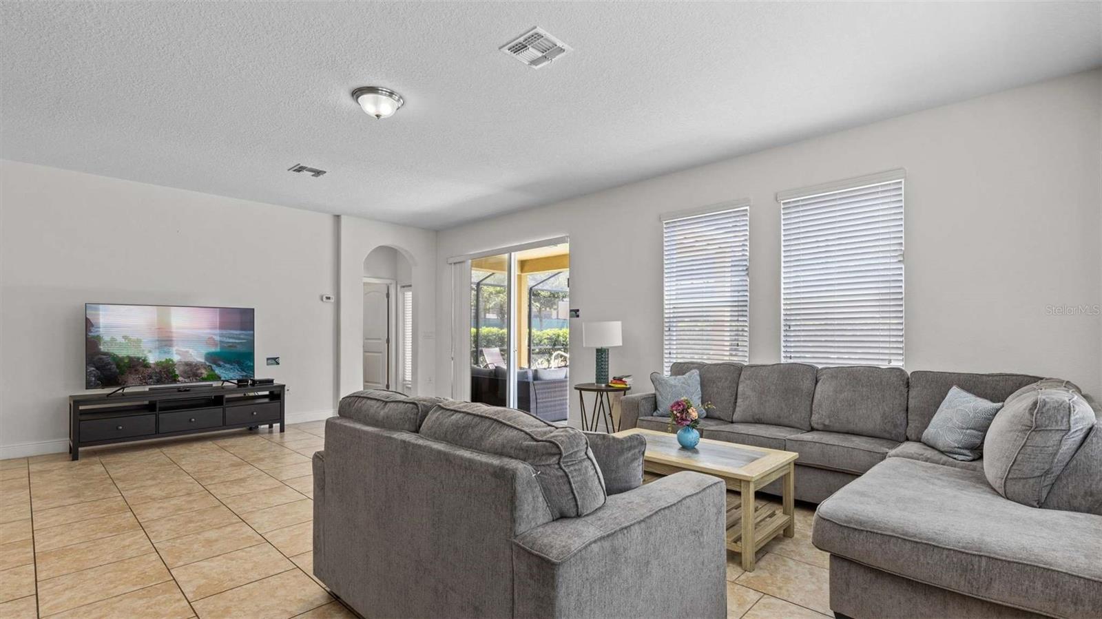 OAKMONT PH 01 - Residential Lease