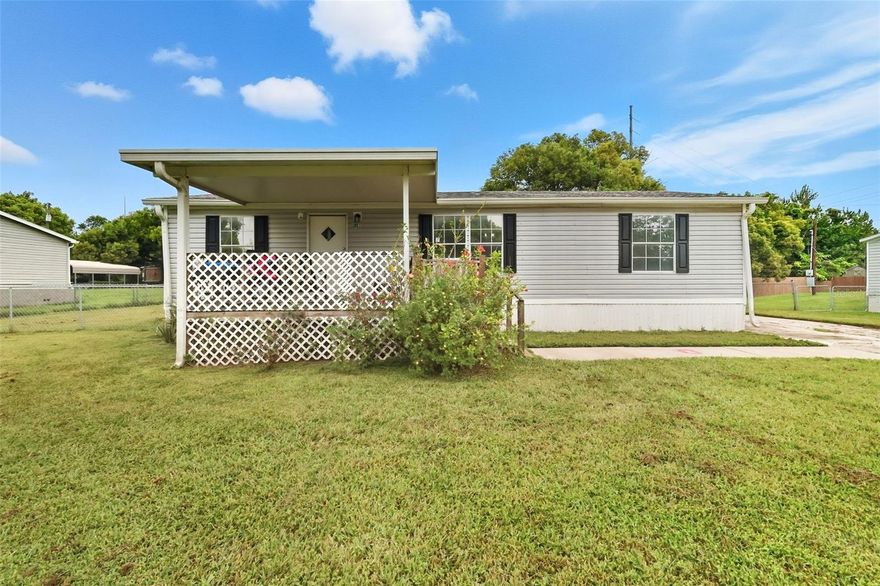 WOW! an affordable home with a large fenced in backyard and NO HOA. Enjoy some outdoor time with friends and family on the front porch. Inside, you'll find an OPEN FLOOR PLAN...kitchen, dining, family room combination. The kitchen has newer stainless steel appliances and plenty of cabinet space. Just off the kitchen is a DEDICATED LAUNDRY ROOM. The owners bedroom is spacious and the en suite bath has been upgraded with a NEW STAND UP SHOWER. The other two bedrooms are on the other side of the house with another full bathroom. Oh, did I mention that the ROOF, AC and WATER HEATER are all newer (4 years). This house is close to major roadways and is ready for a new owner. DON'T LET THIS ONE GET AWAY!